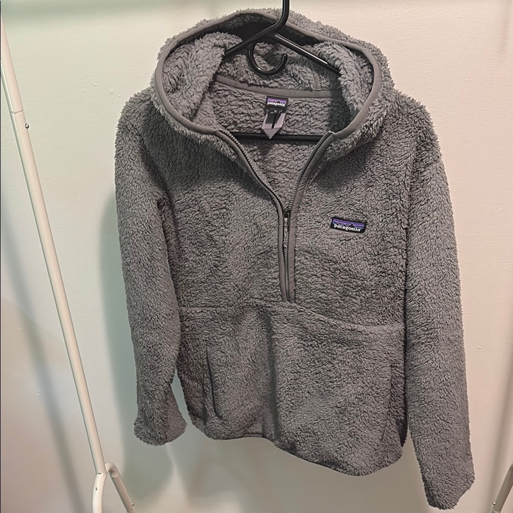 Patagonia Gray Fleece pullover Jacket Athletic Casual Wear